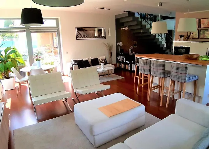 Reporyje By Interhome