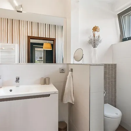 Ferienhaus Reporyje By Interhome