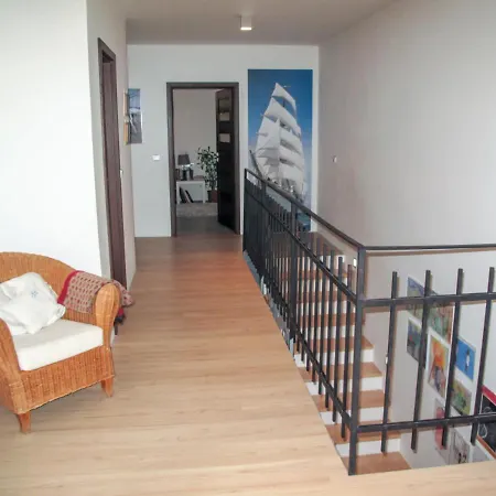 Feriehus Reporyje By Interhome Prag